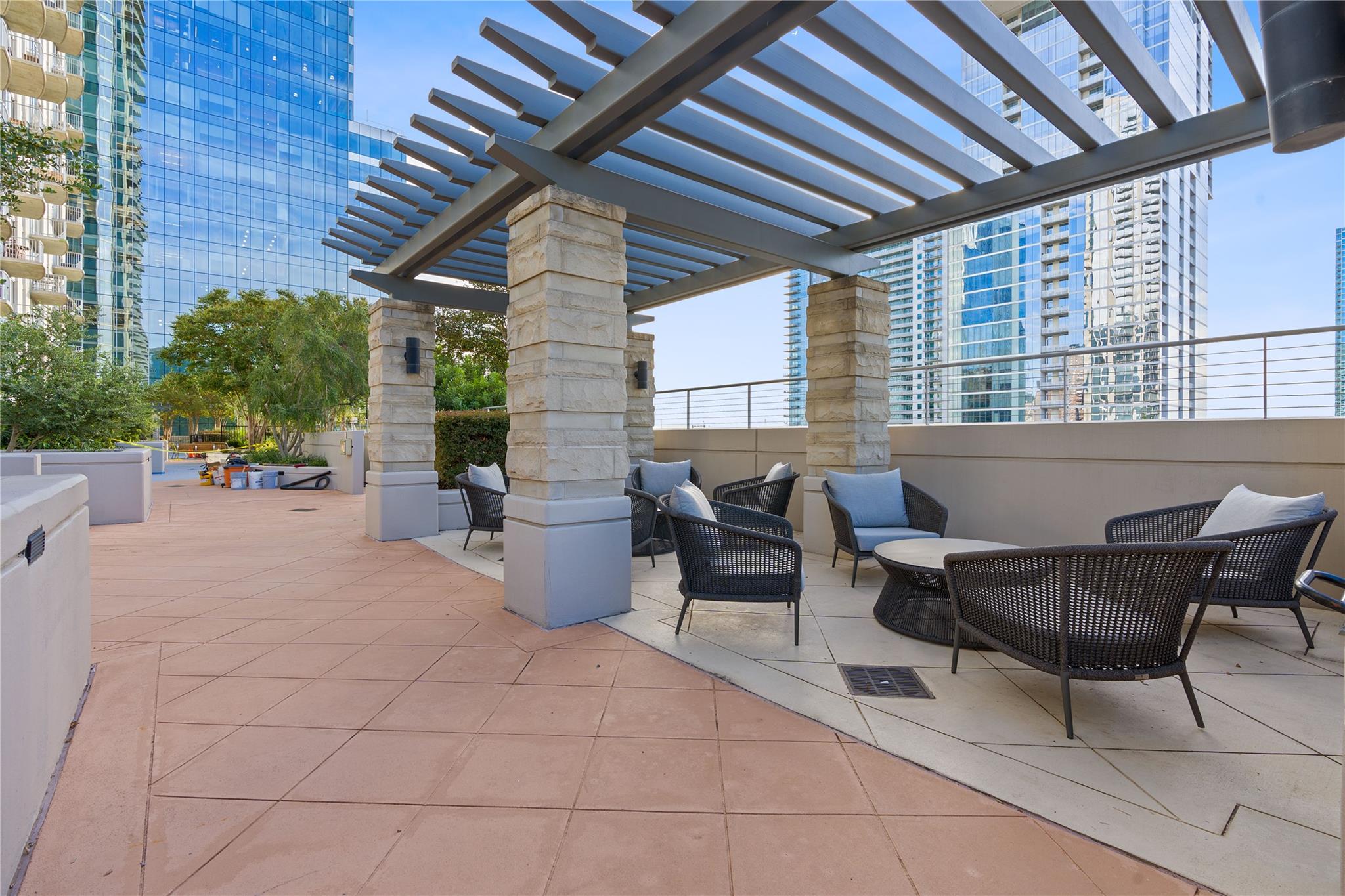 360 Nueces ST # 4209