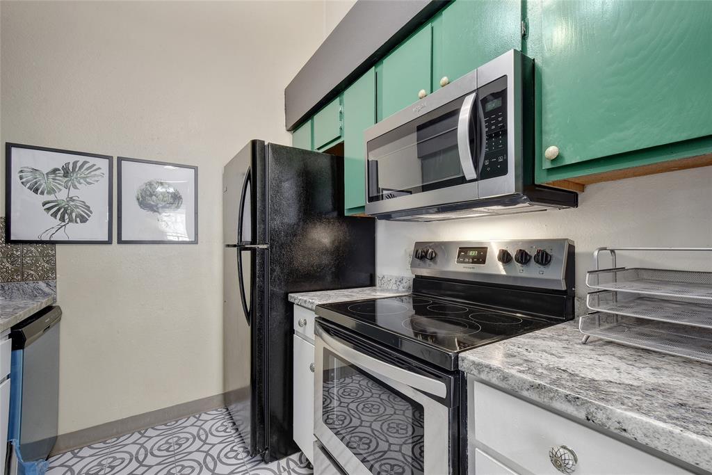 1705 Crossing PL Unit: A109