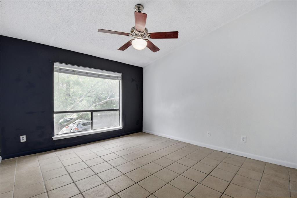 1705 Crossing PL Unit: A109