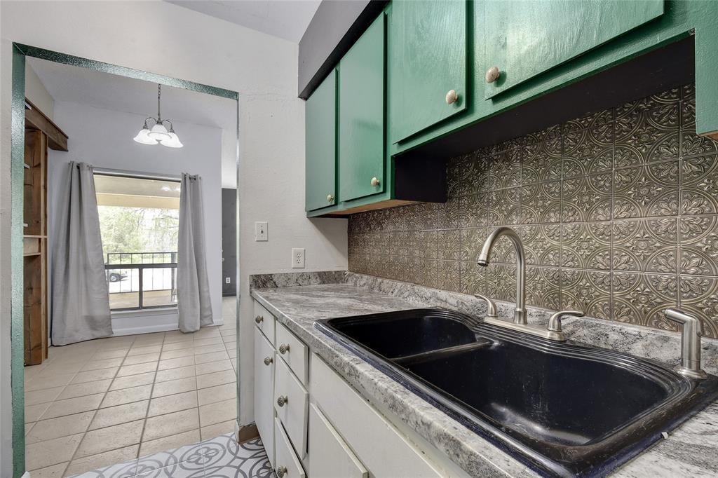 1705 Crossing PL Unit: A109