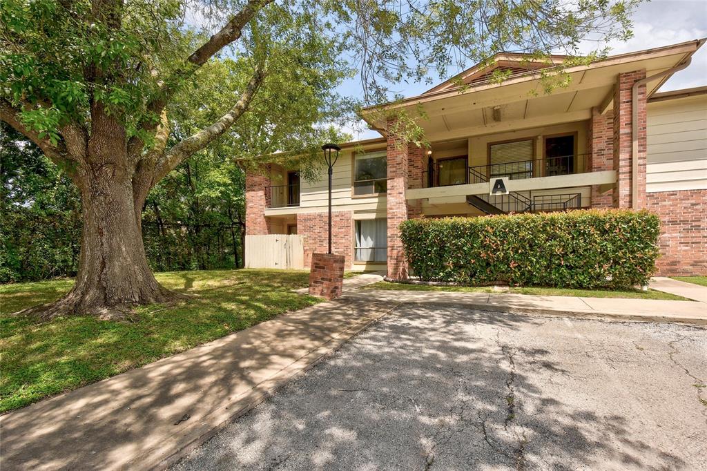 1705 Crossing PL Unit: A109