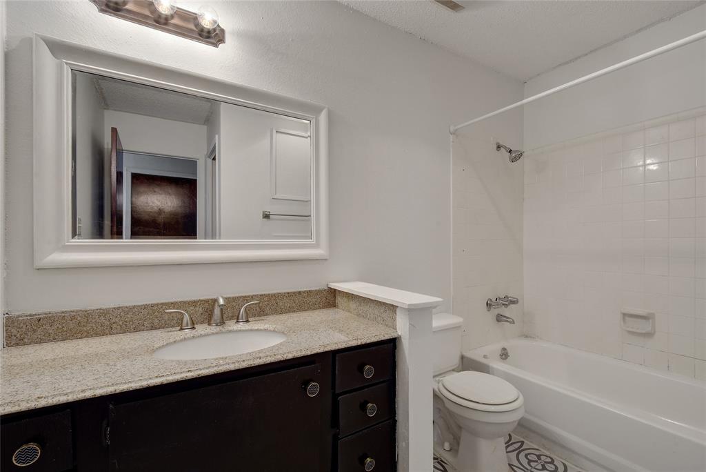 1705 Crossing PL Unit: A109