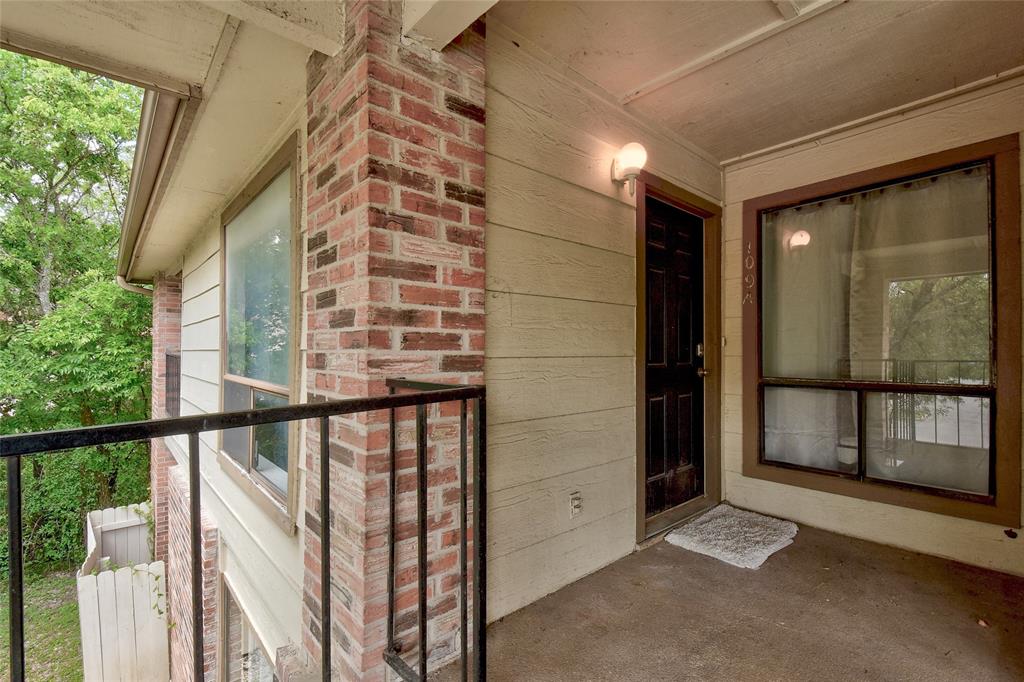 1705 Crossing PL Unit: A109
