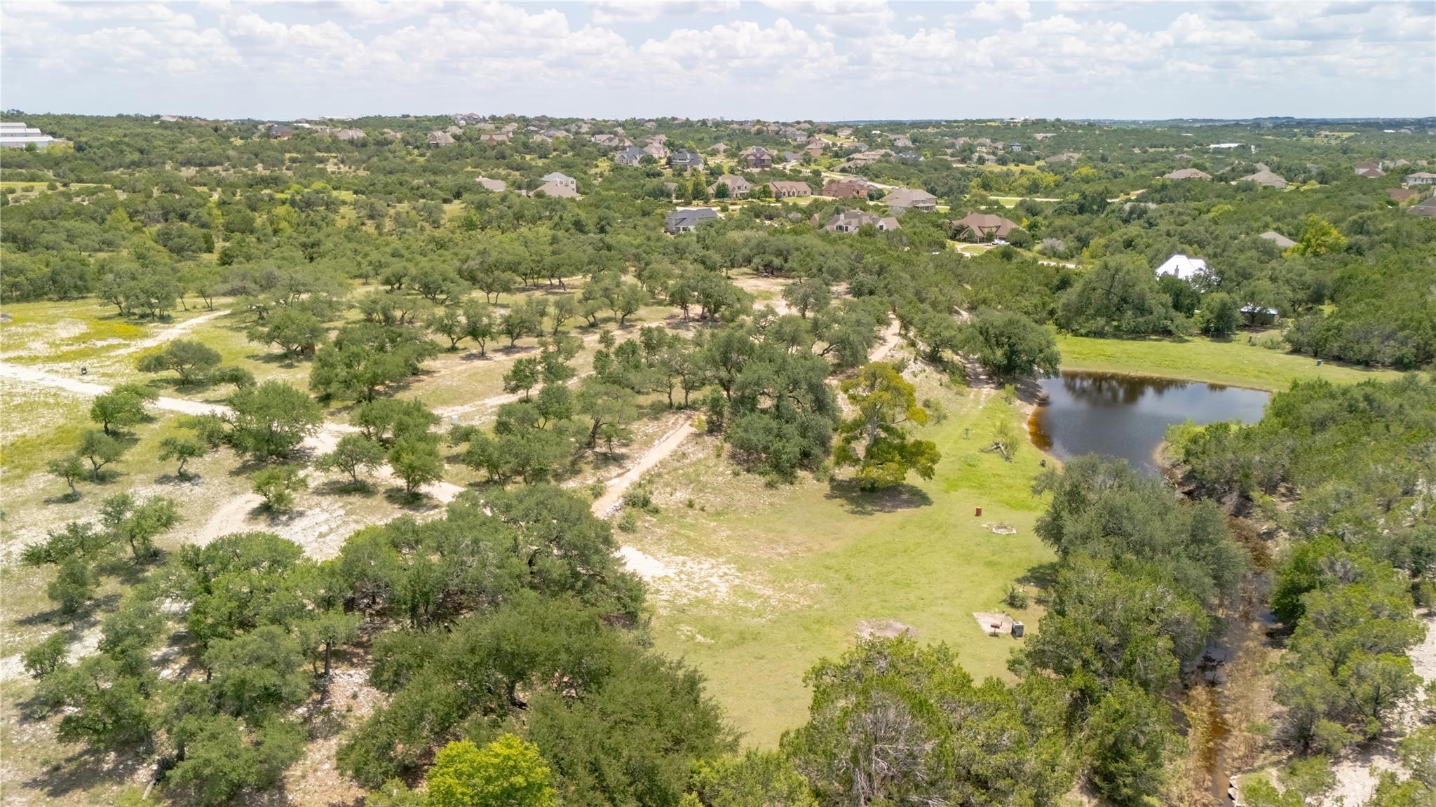 110 Longhorn LN