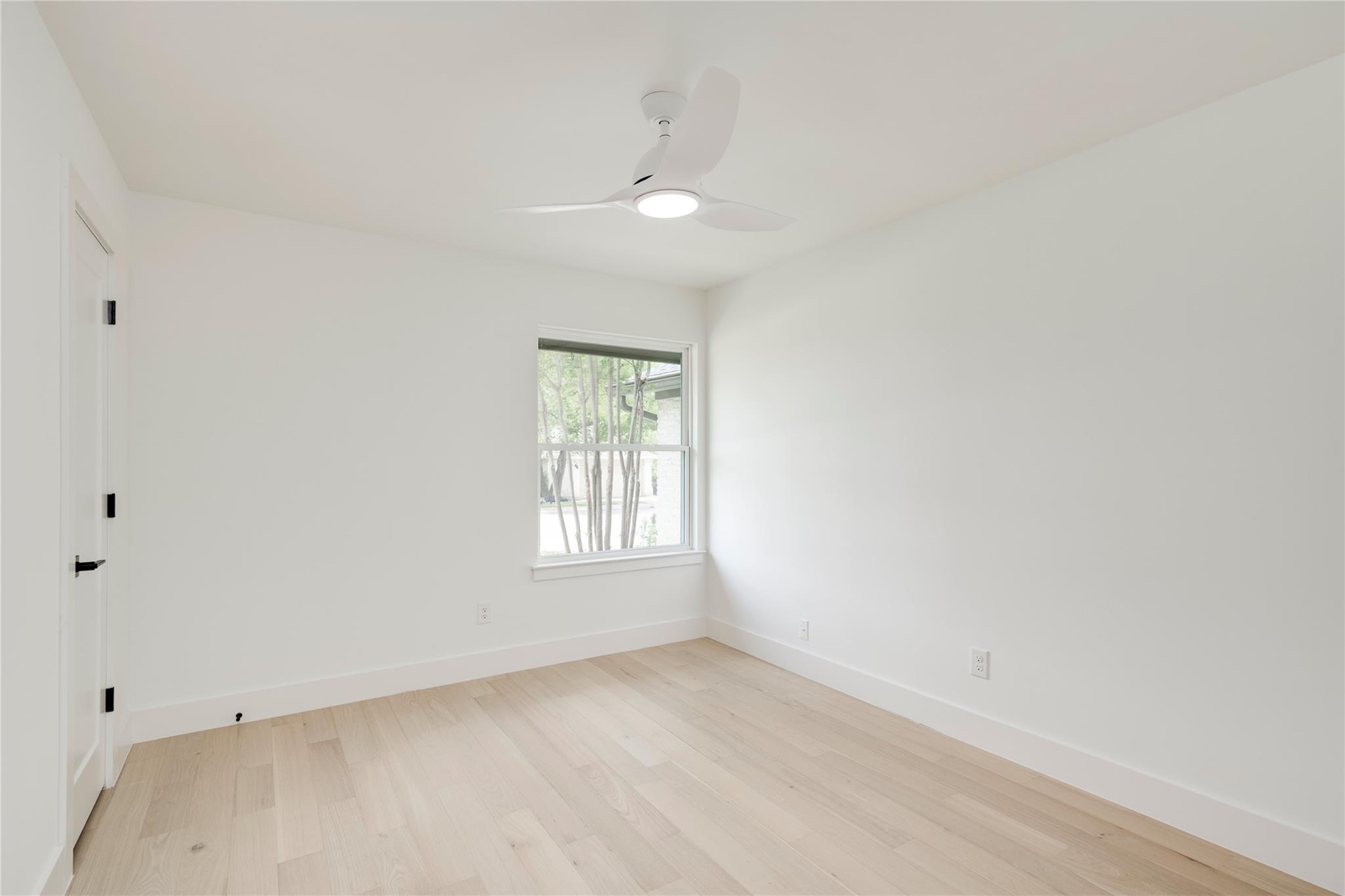 12044 Lincolnshire DR