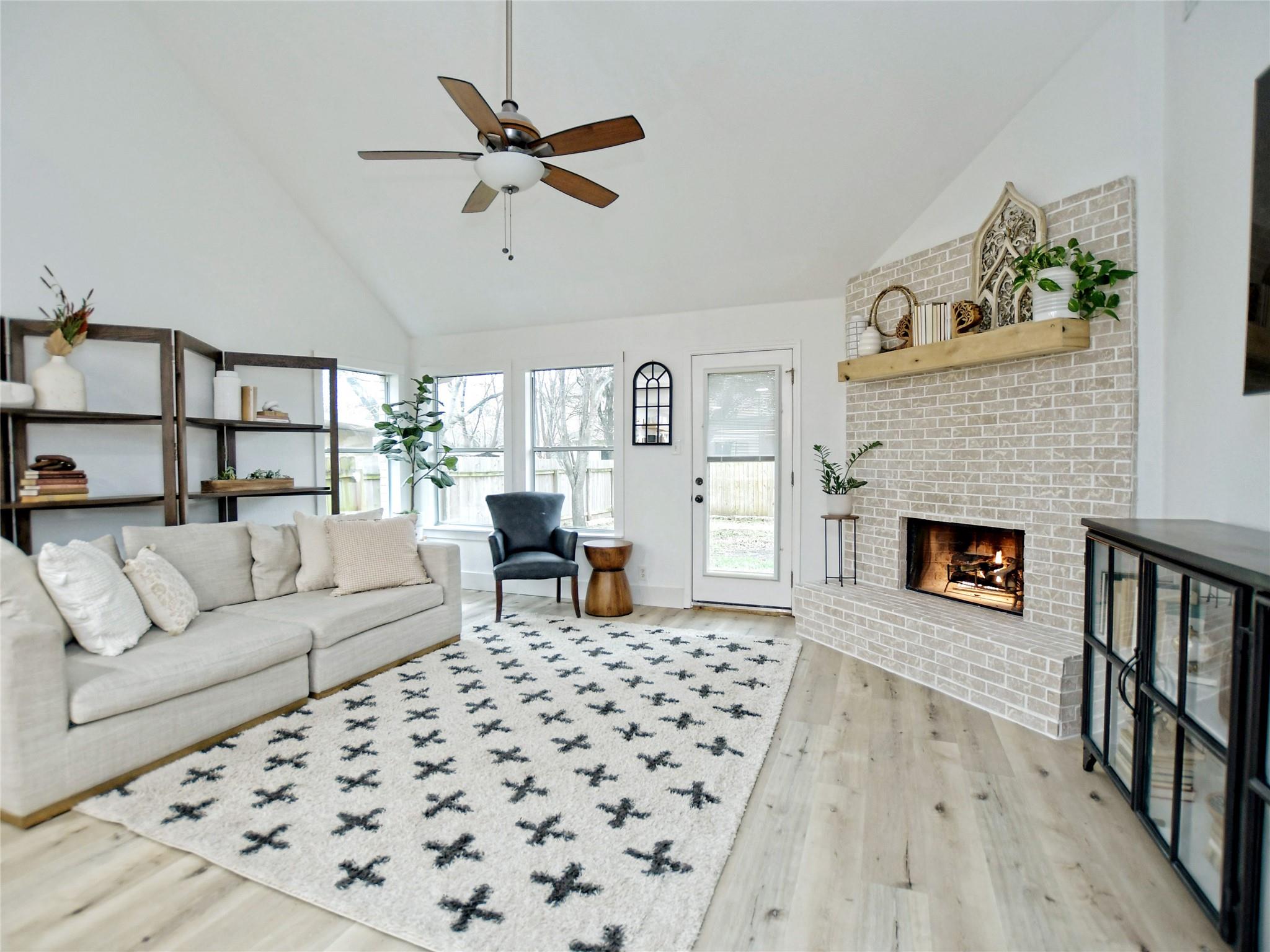 4109 Moss Hollow DR