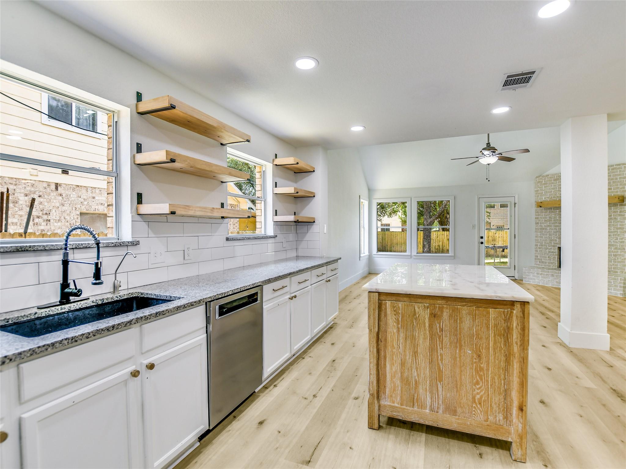 4109 Moss Hollow DR