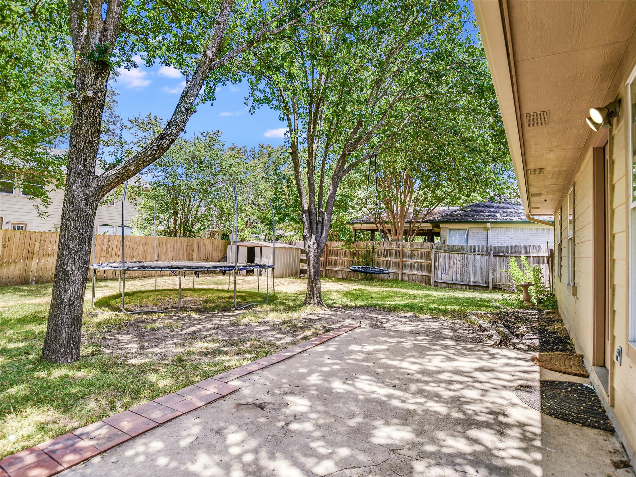 4109 Moss Hollow DR