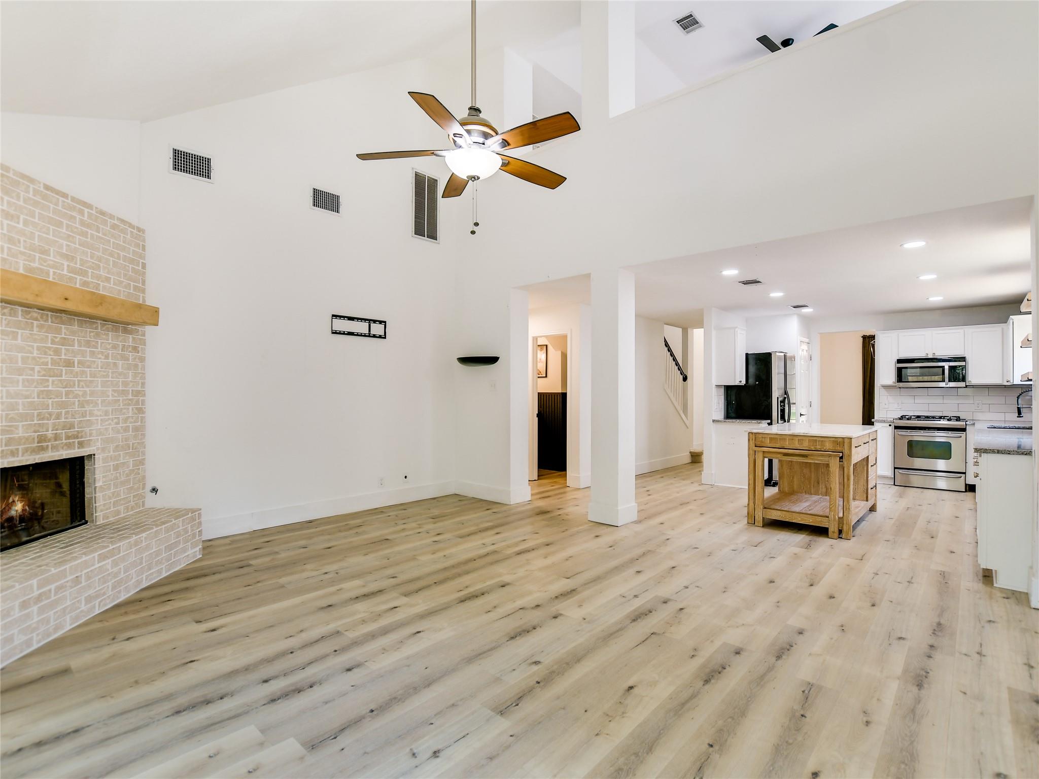 4109 Moss Hollow DR