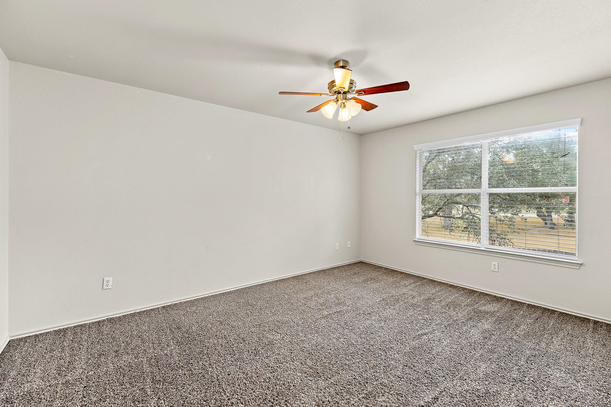 2410 Great Oaks DR # 202