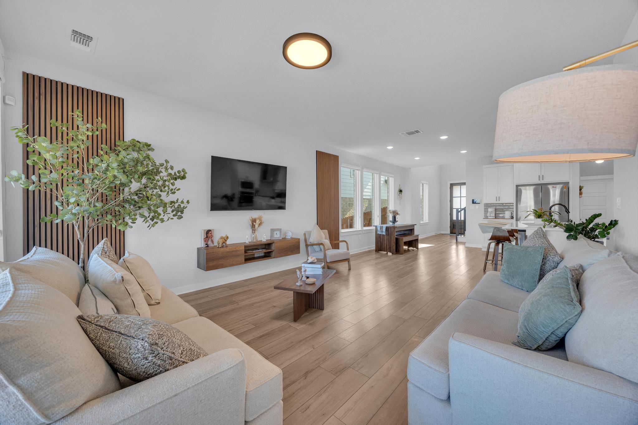 6404 E Mallord Brook BND