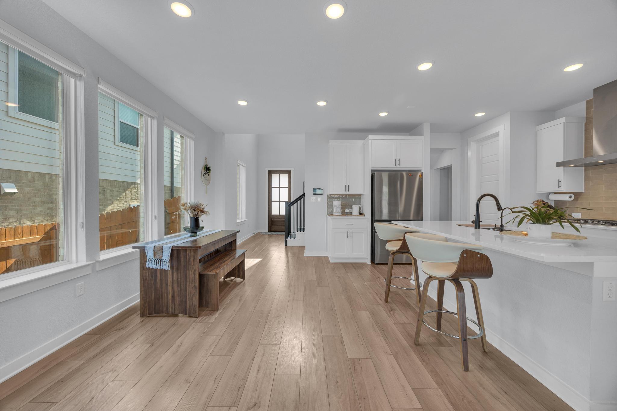 6404 E Mallord Brook BND