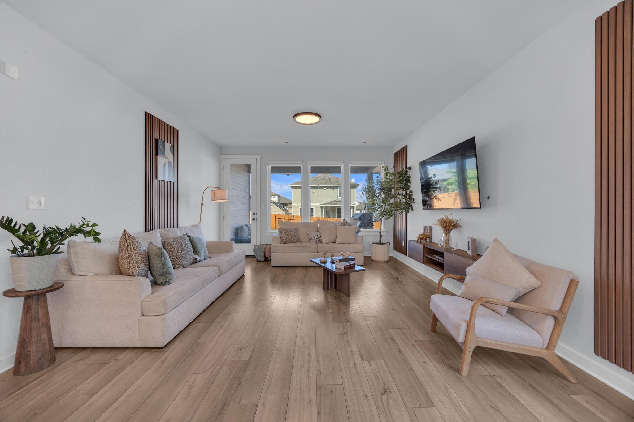 6404 E Mallord Brook BND