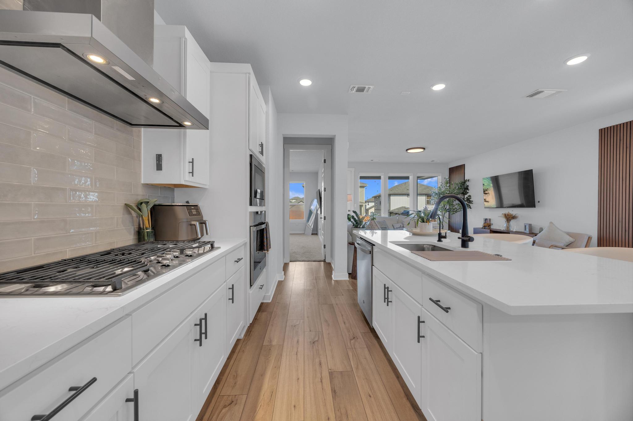 6404 E Mallord Brook BND