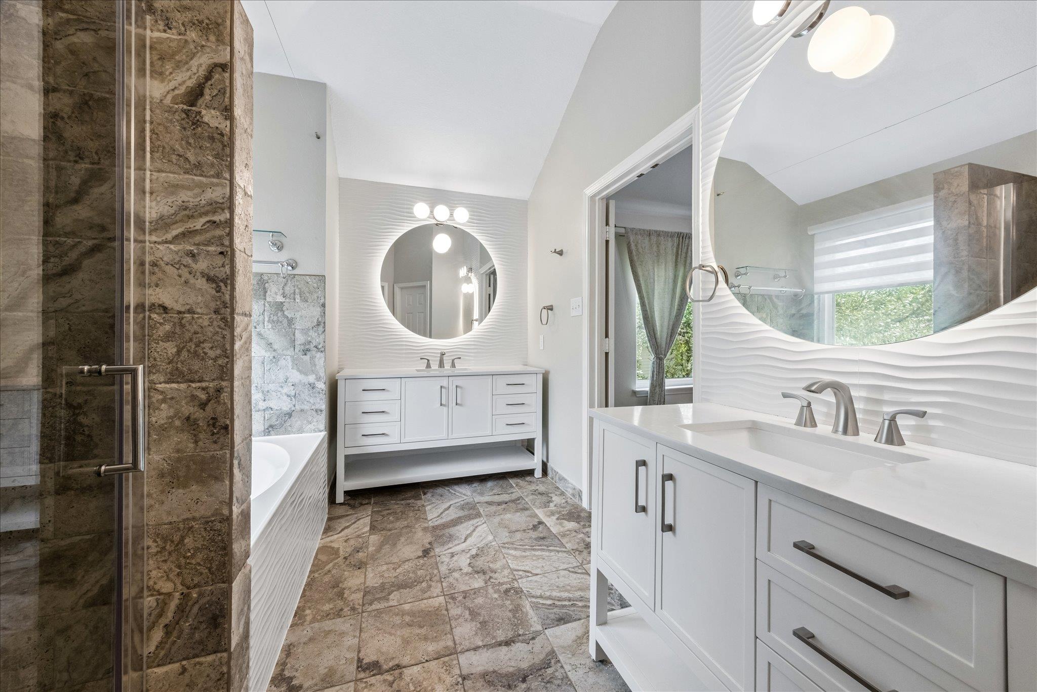 4176 Canyon Glen CIR