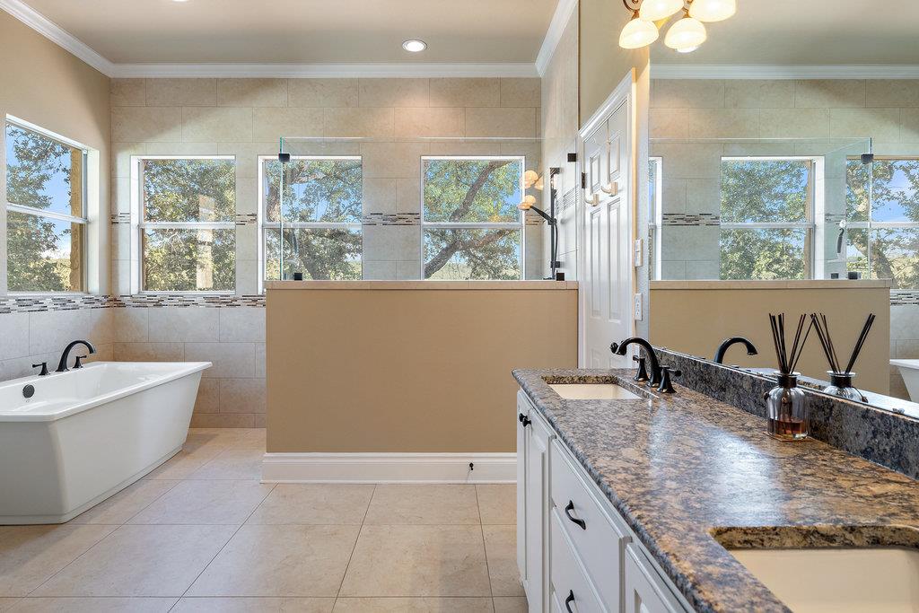 3507 Bee Creek RD, Spicewood