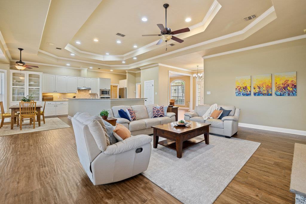 3507 Bee Creek RD, Spicewood