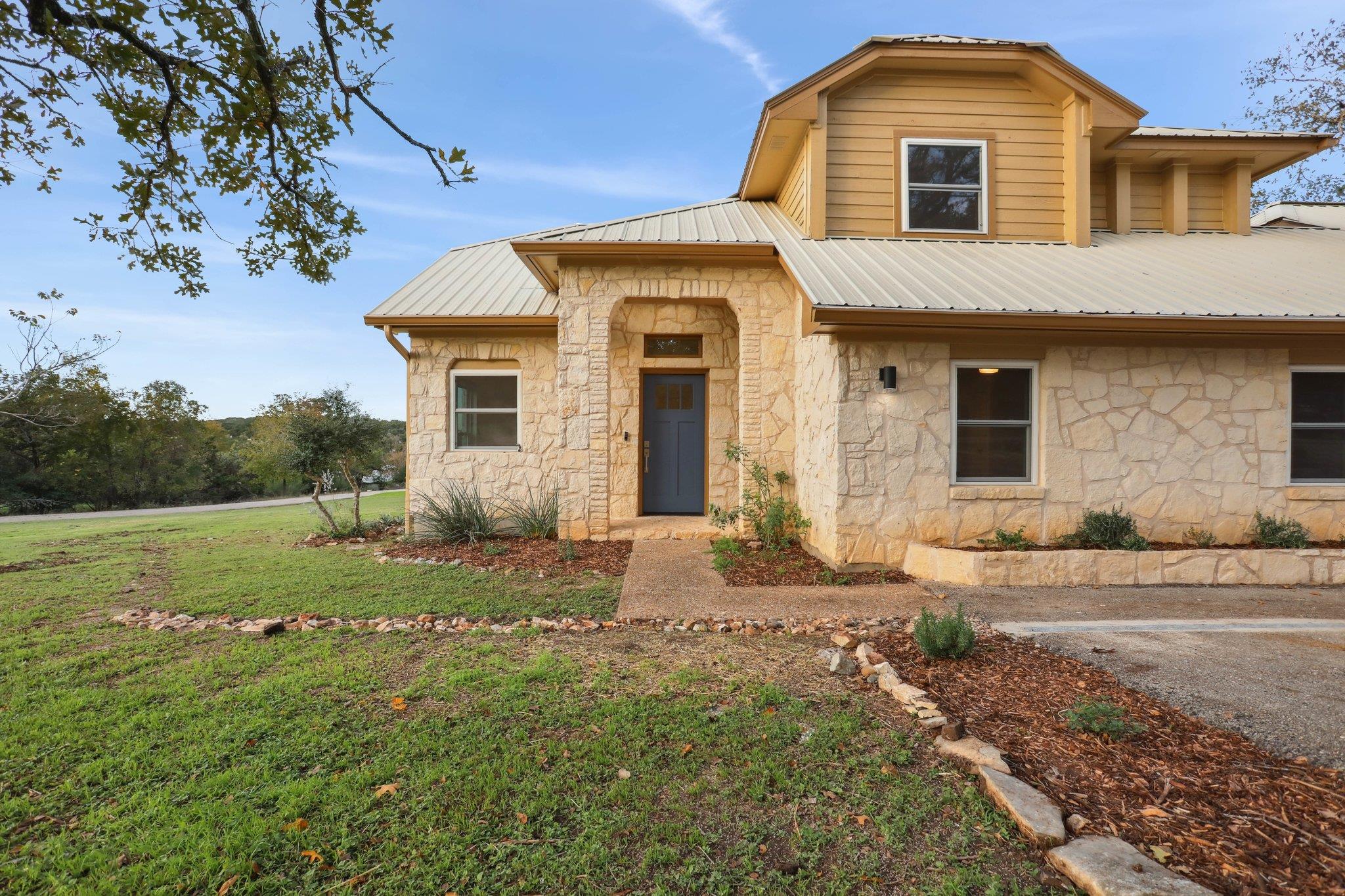 4 Concord CIR