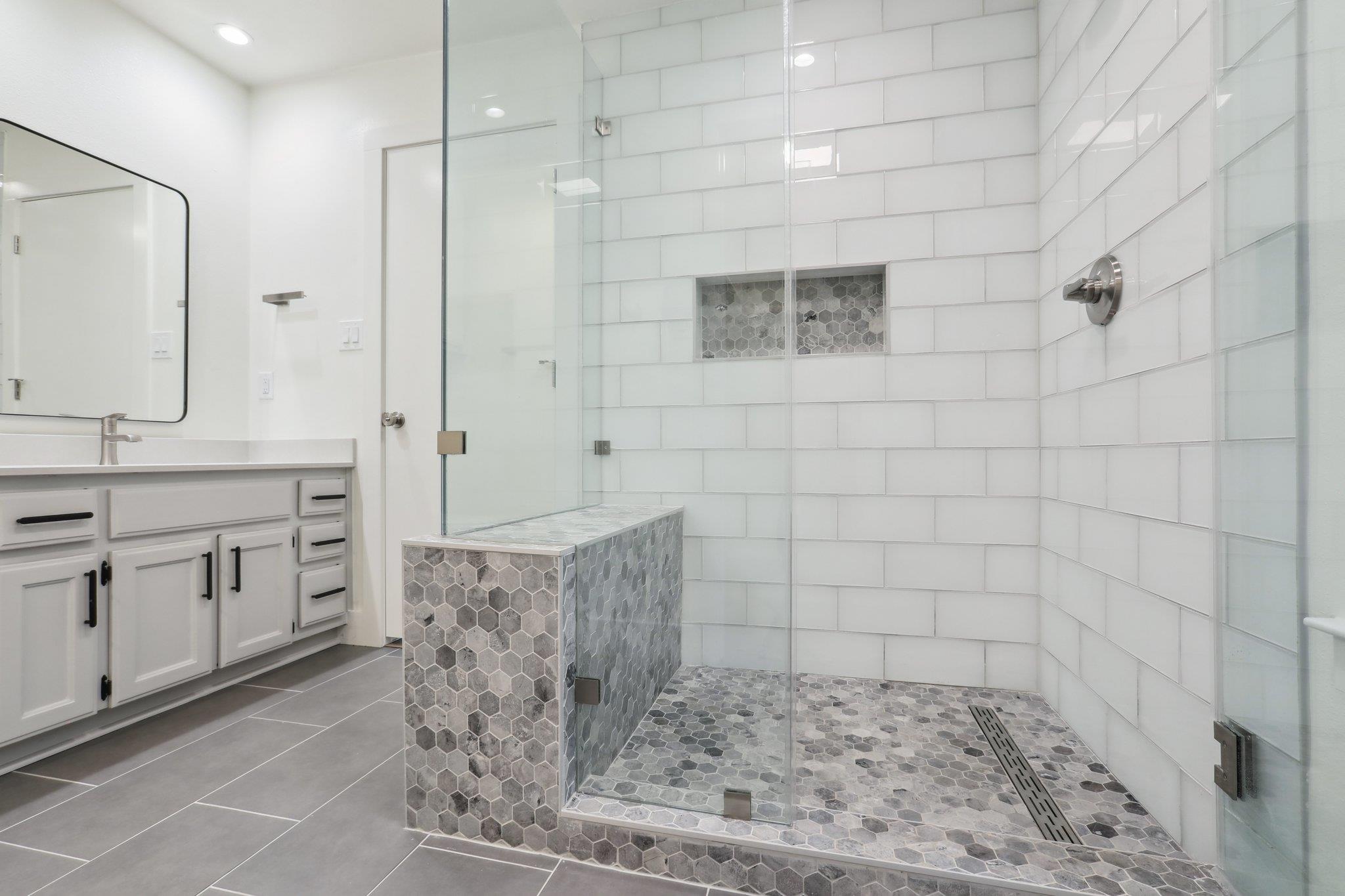 4 Concord CIR