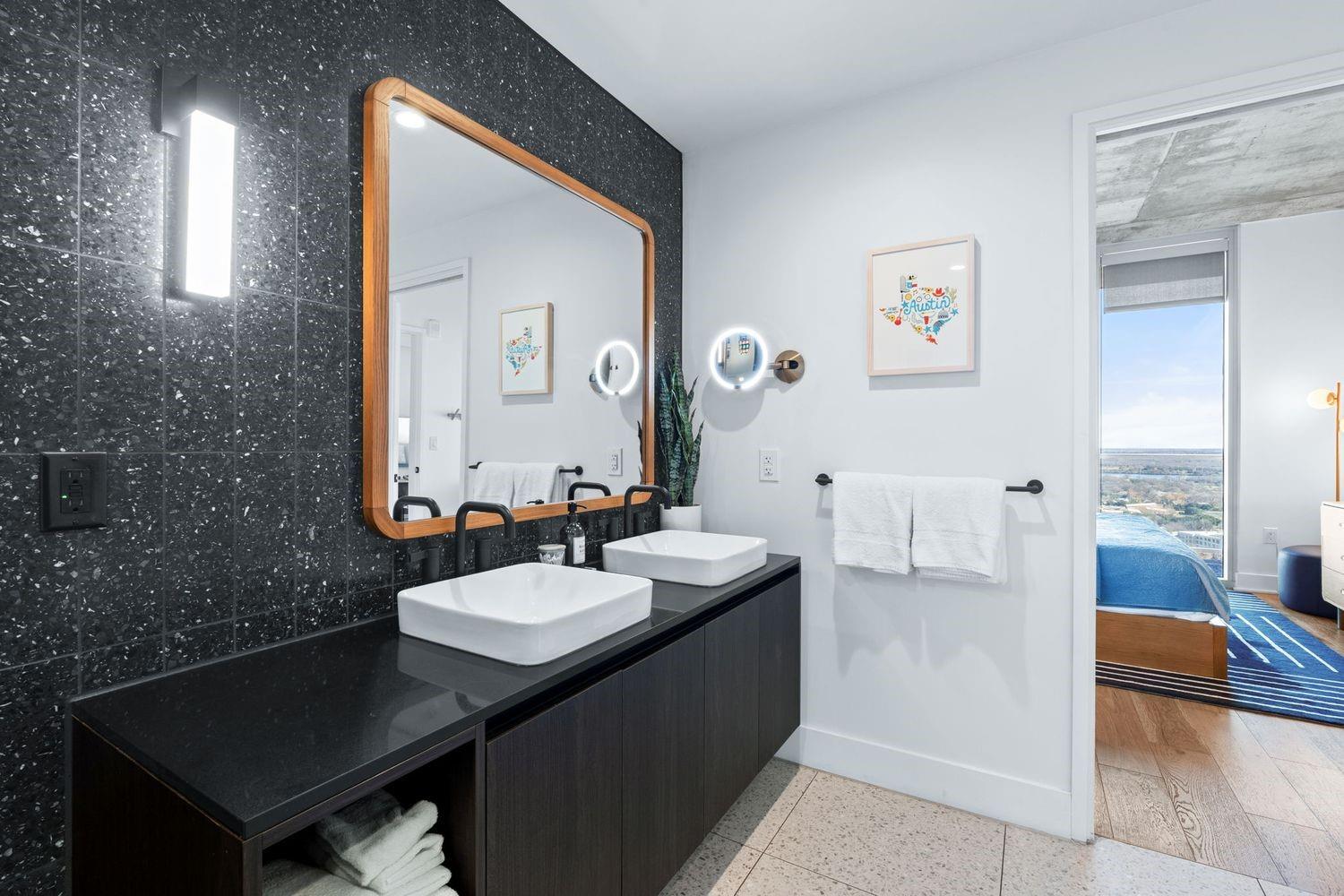 48 East Ave # 2906