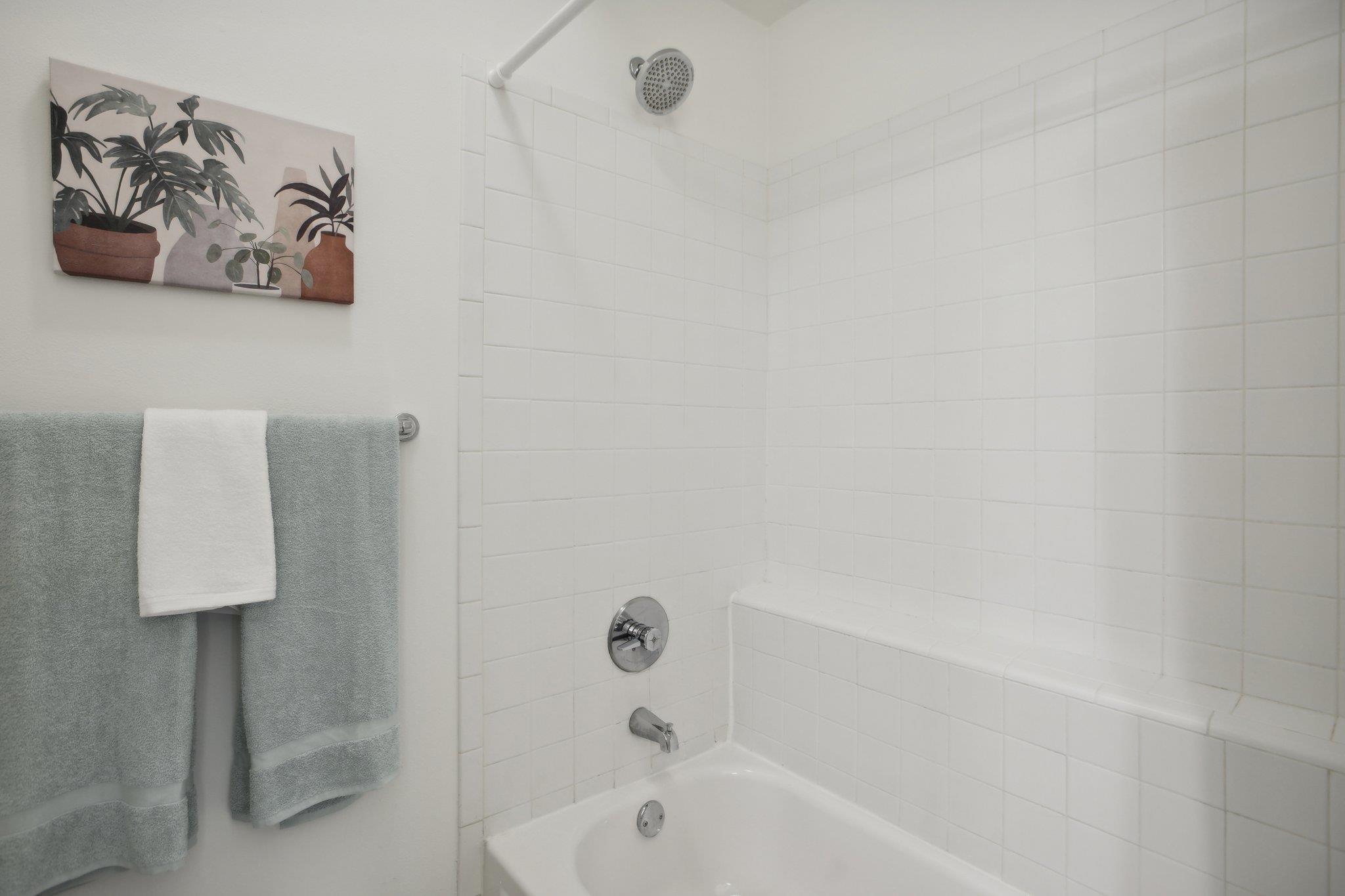 2209 Hancock DR # 3