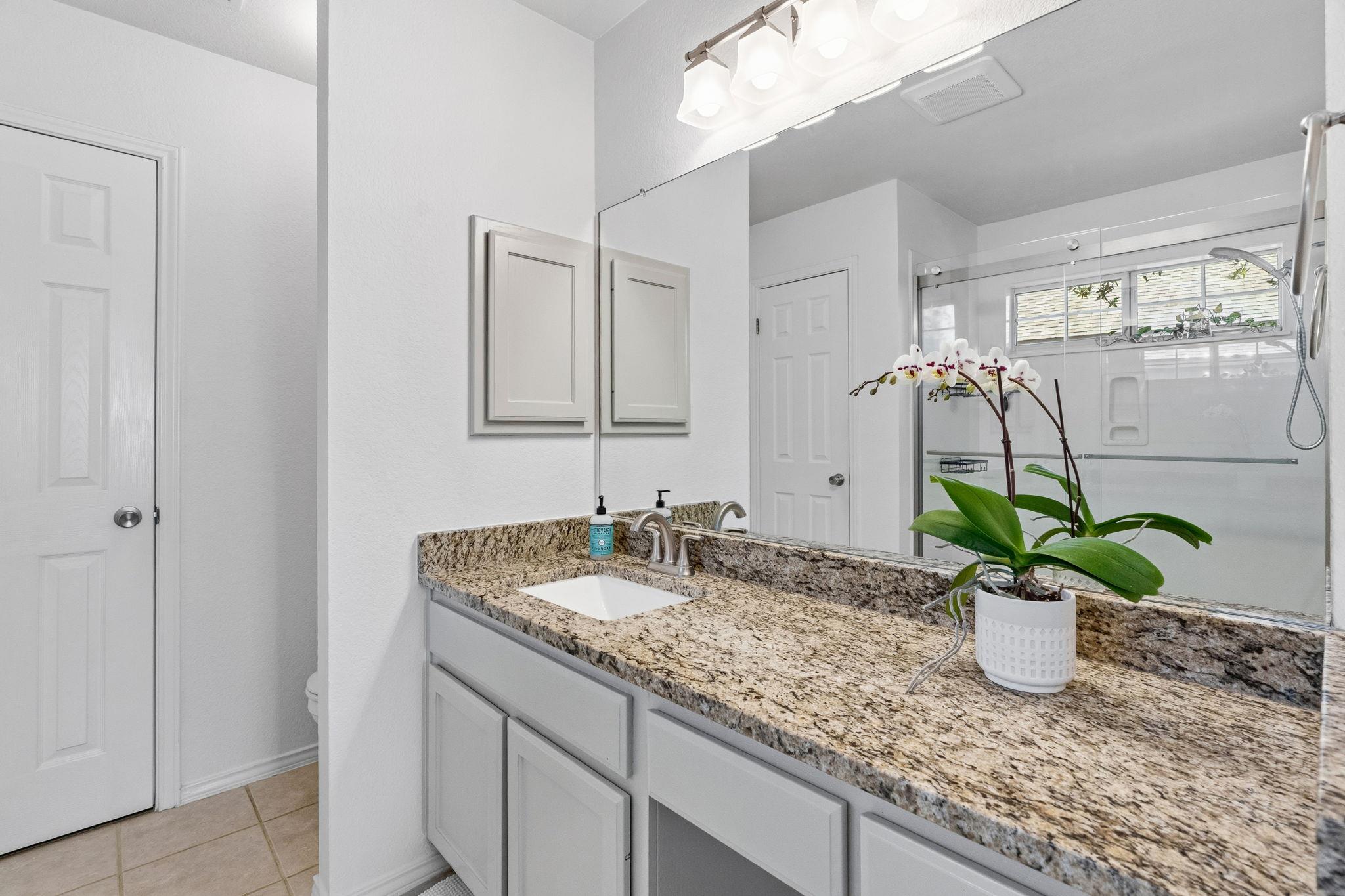 2306 Clover Ridge DR