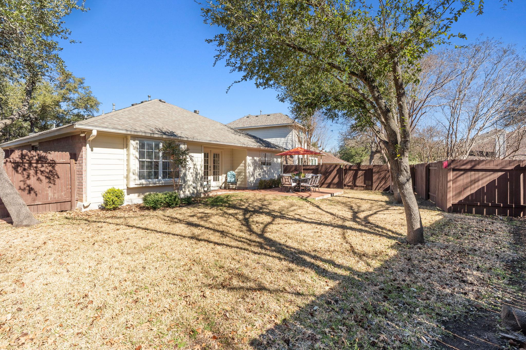 2306 Clover Ridge DR