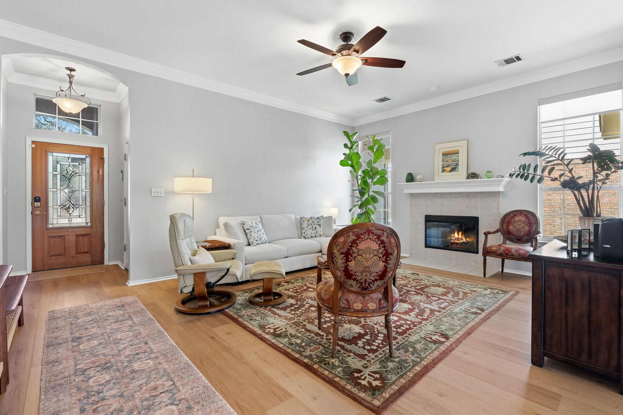 2306 Clover Ridge DR