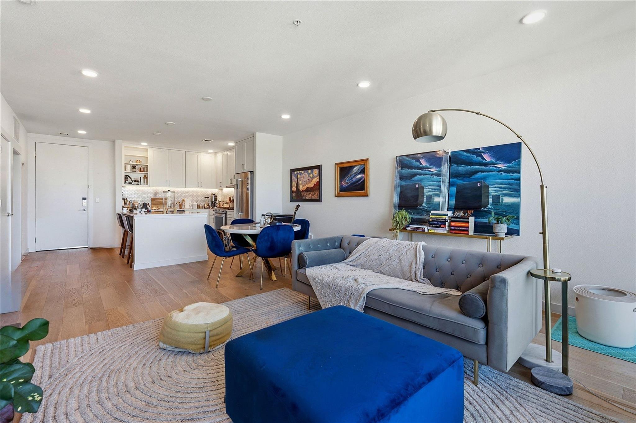 900 S 1st ST # 415