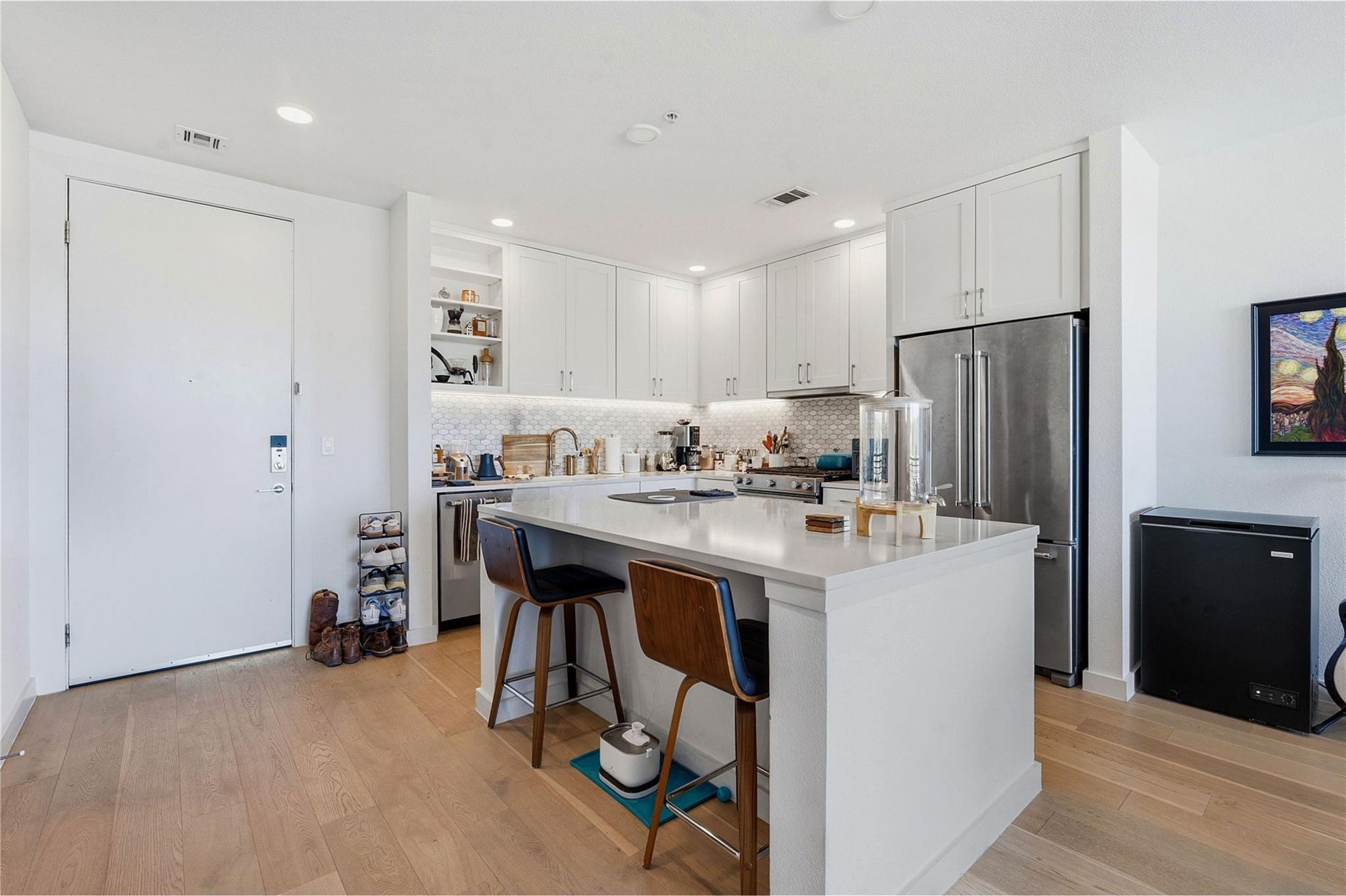 900 S 1st ST # 415