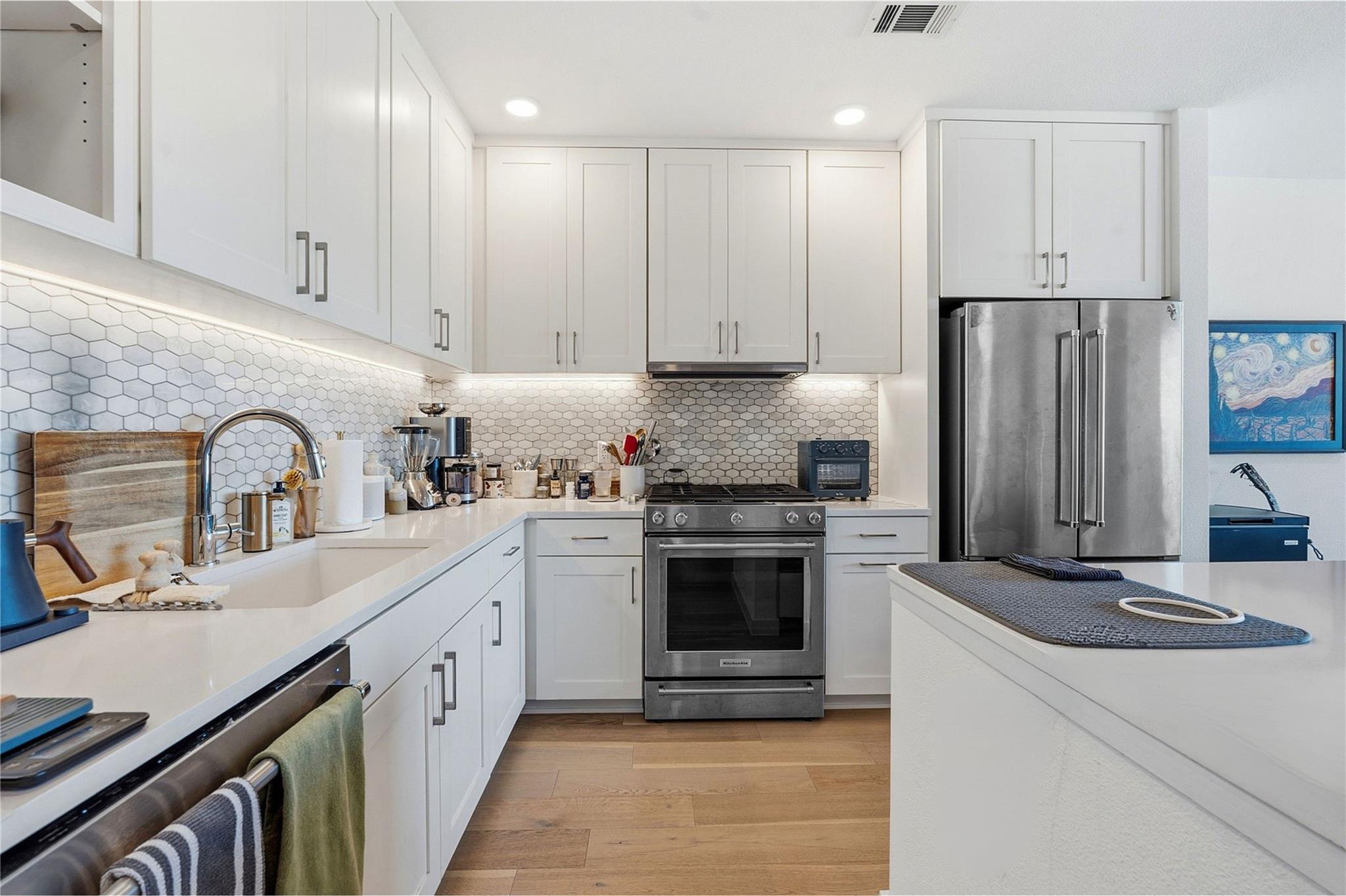 900 S 1st ST # 415