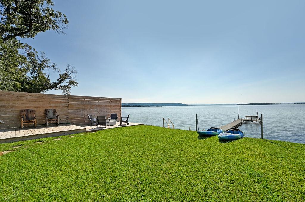 611 Lakeshore LOOP