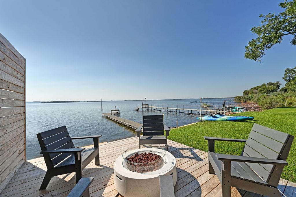 611 Lakeshore LOOP