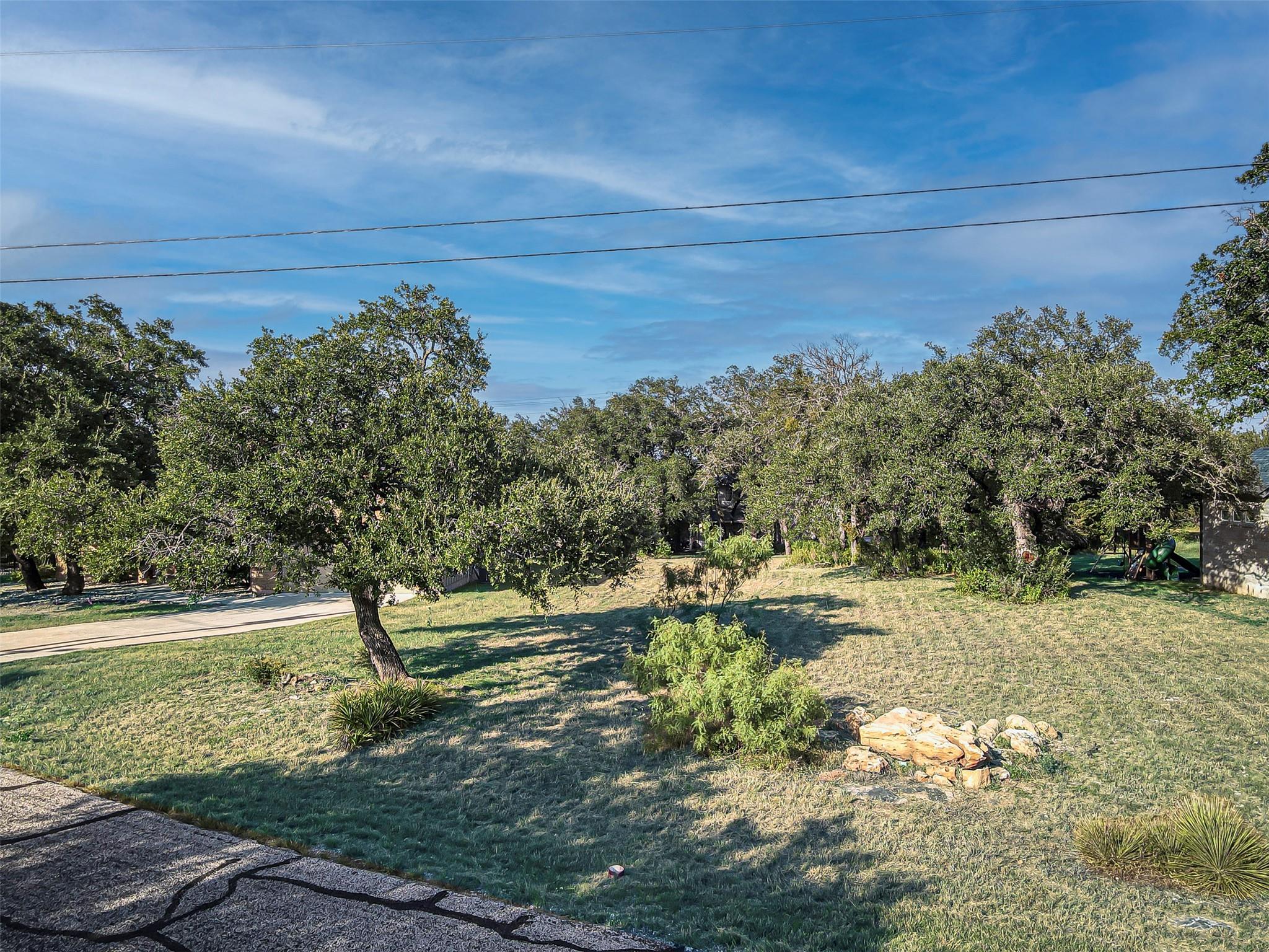 311 Bedford DR
