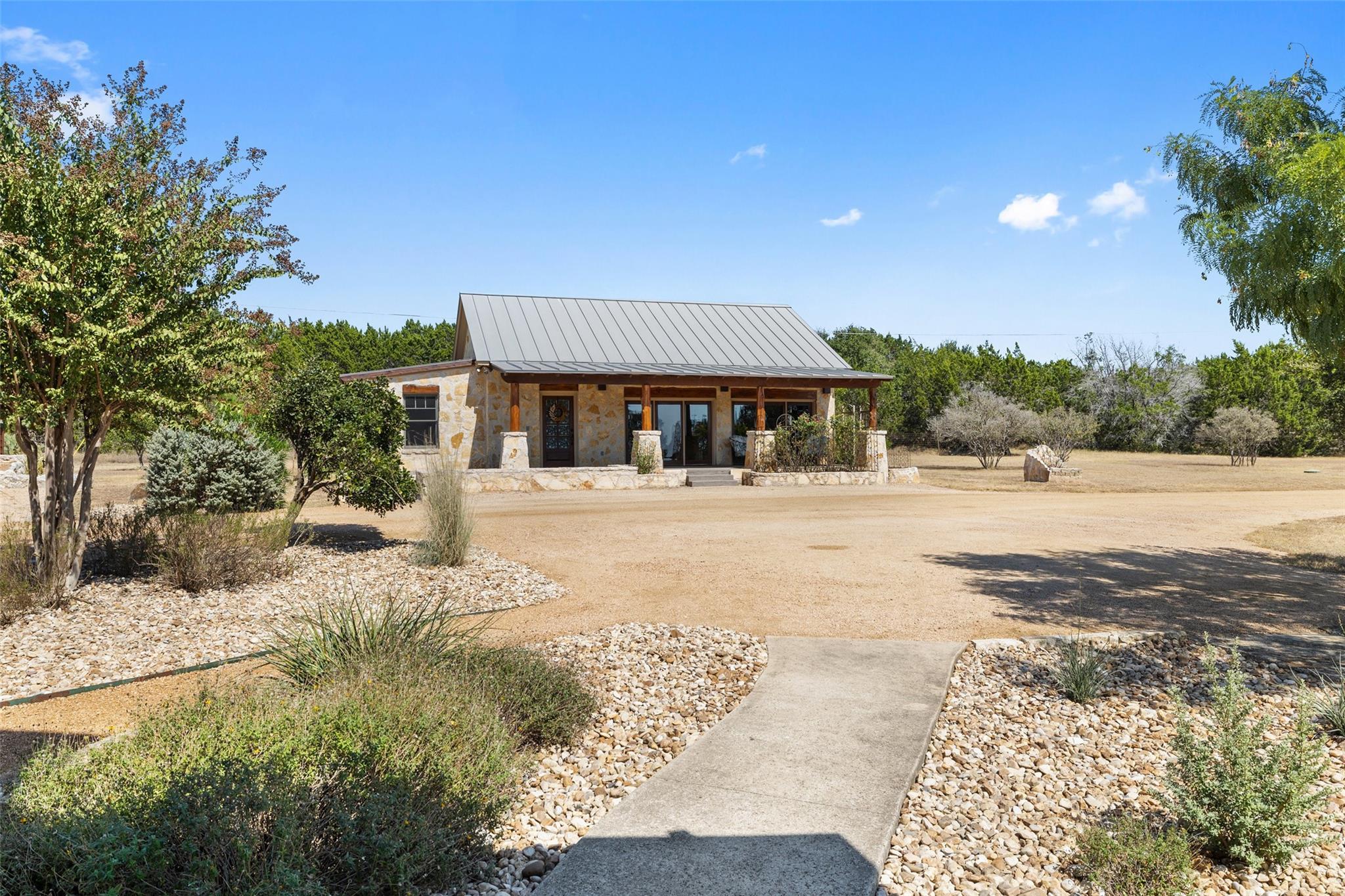 1120 Canyon View RD