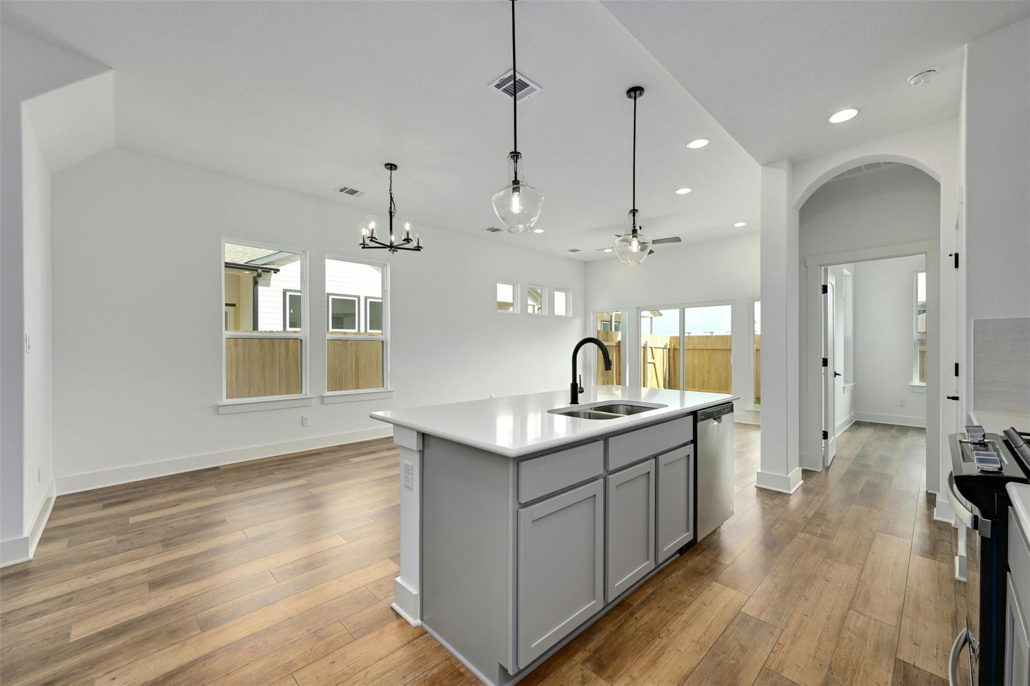 8575 Wellspring LOOP