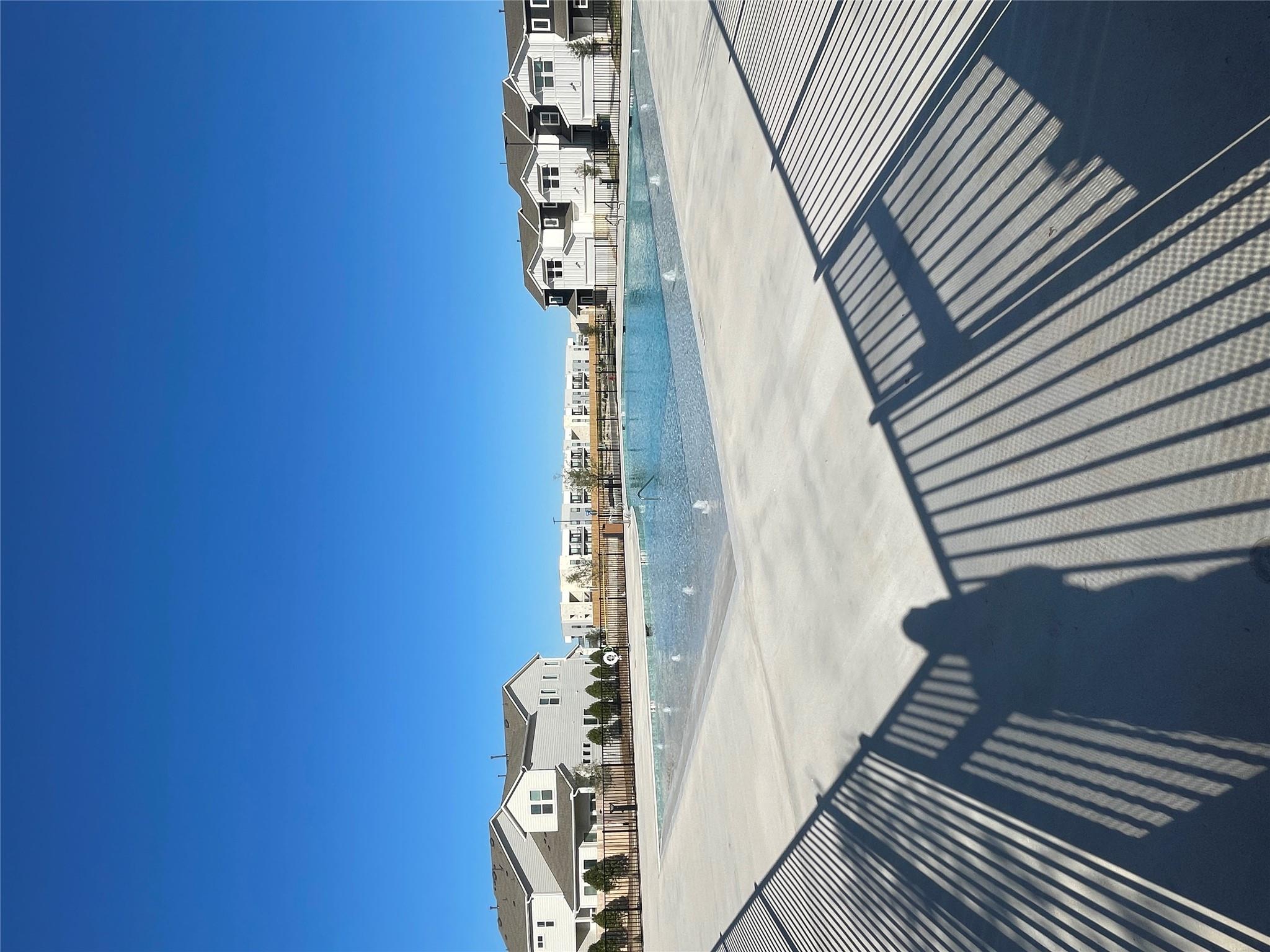 8575 Wellspring LOOP