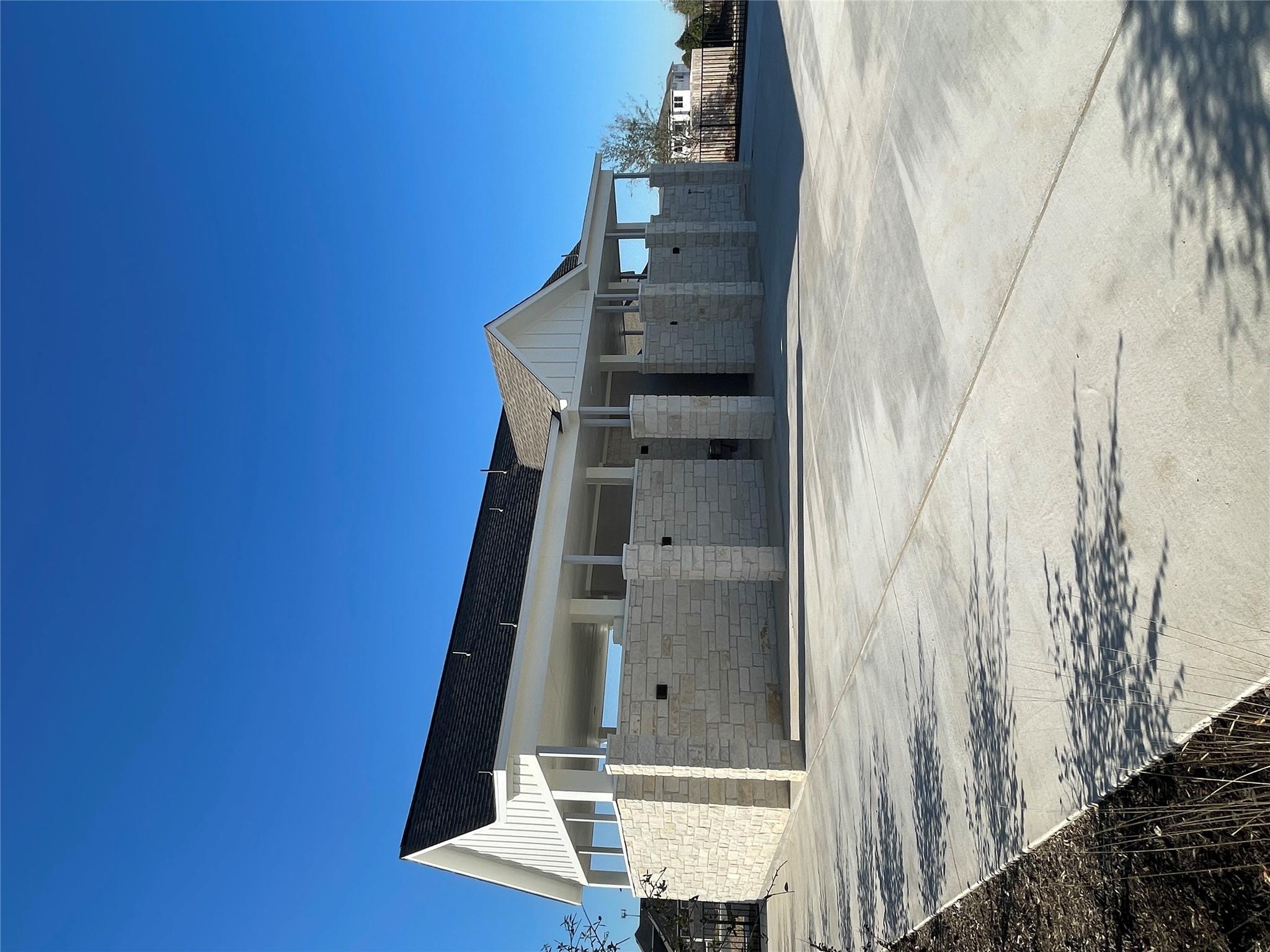 8575 Wellspring LOOP