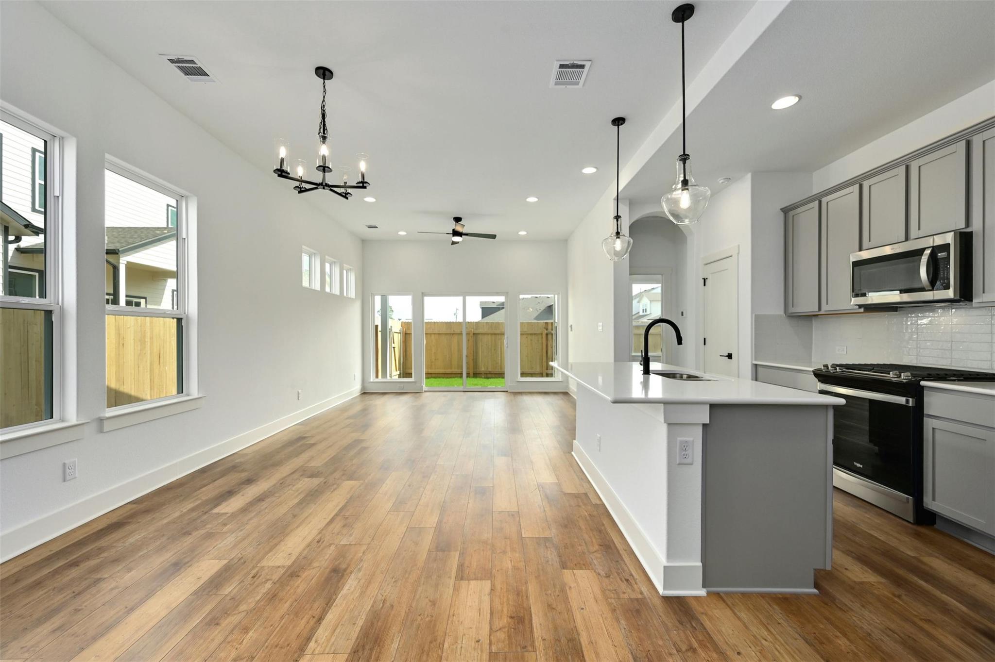 8575 Wellspring LOOP