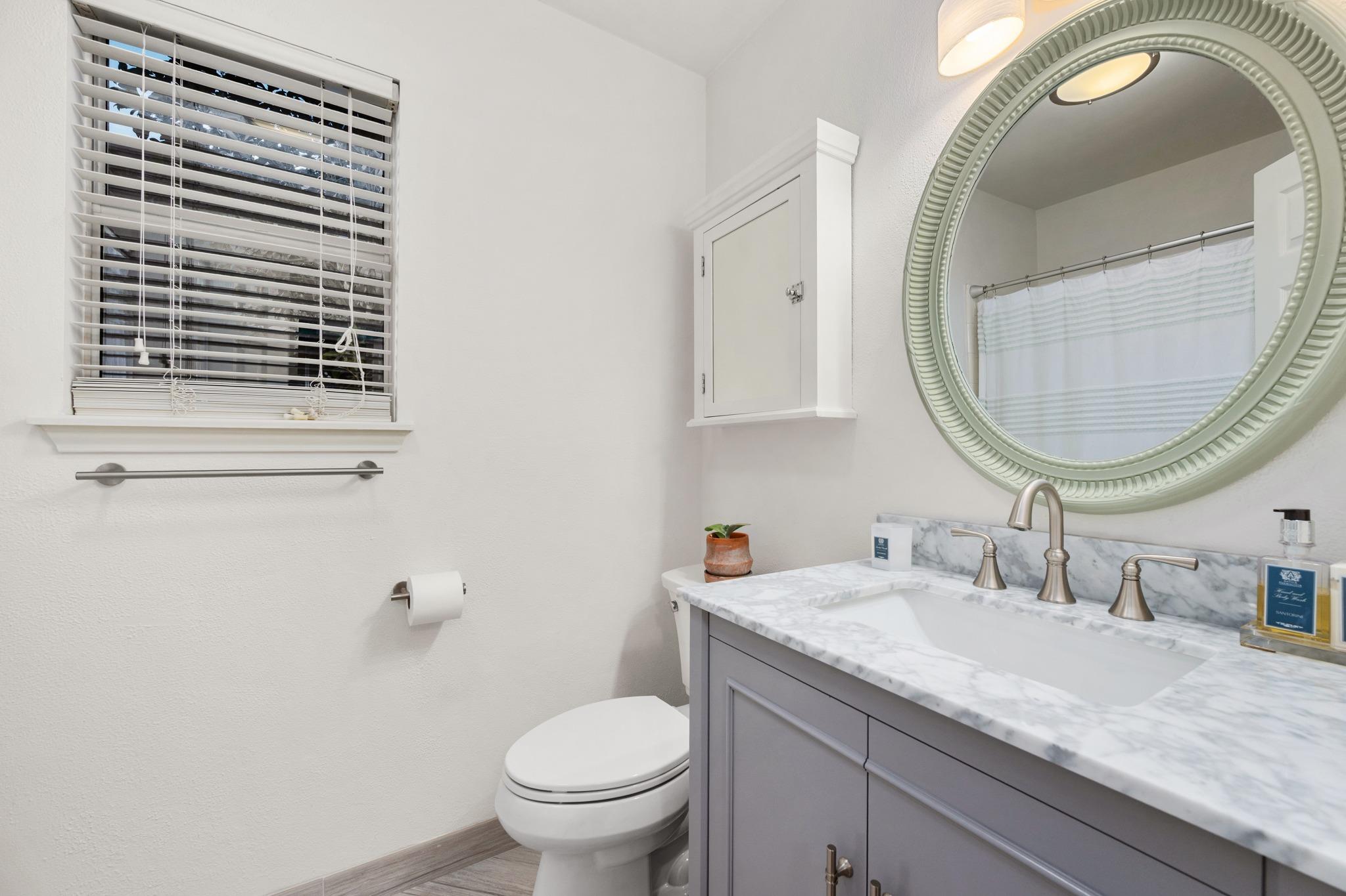 4802 Alta Loma DR