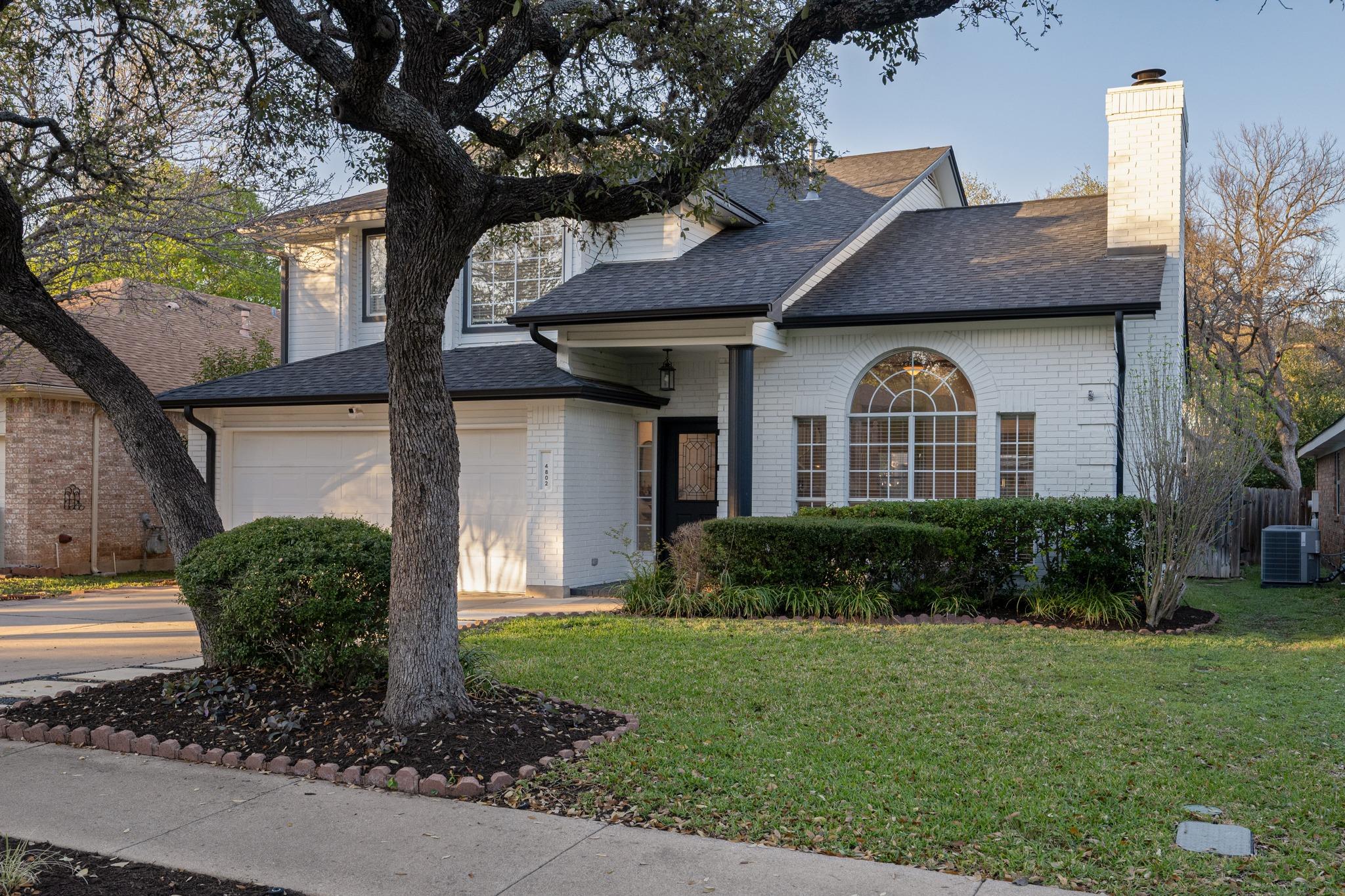 4802 Alta Loma DR
