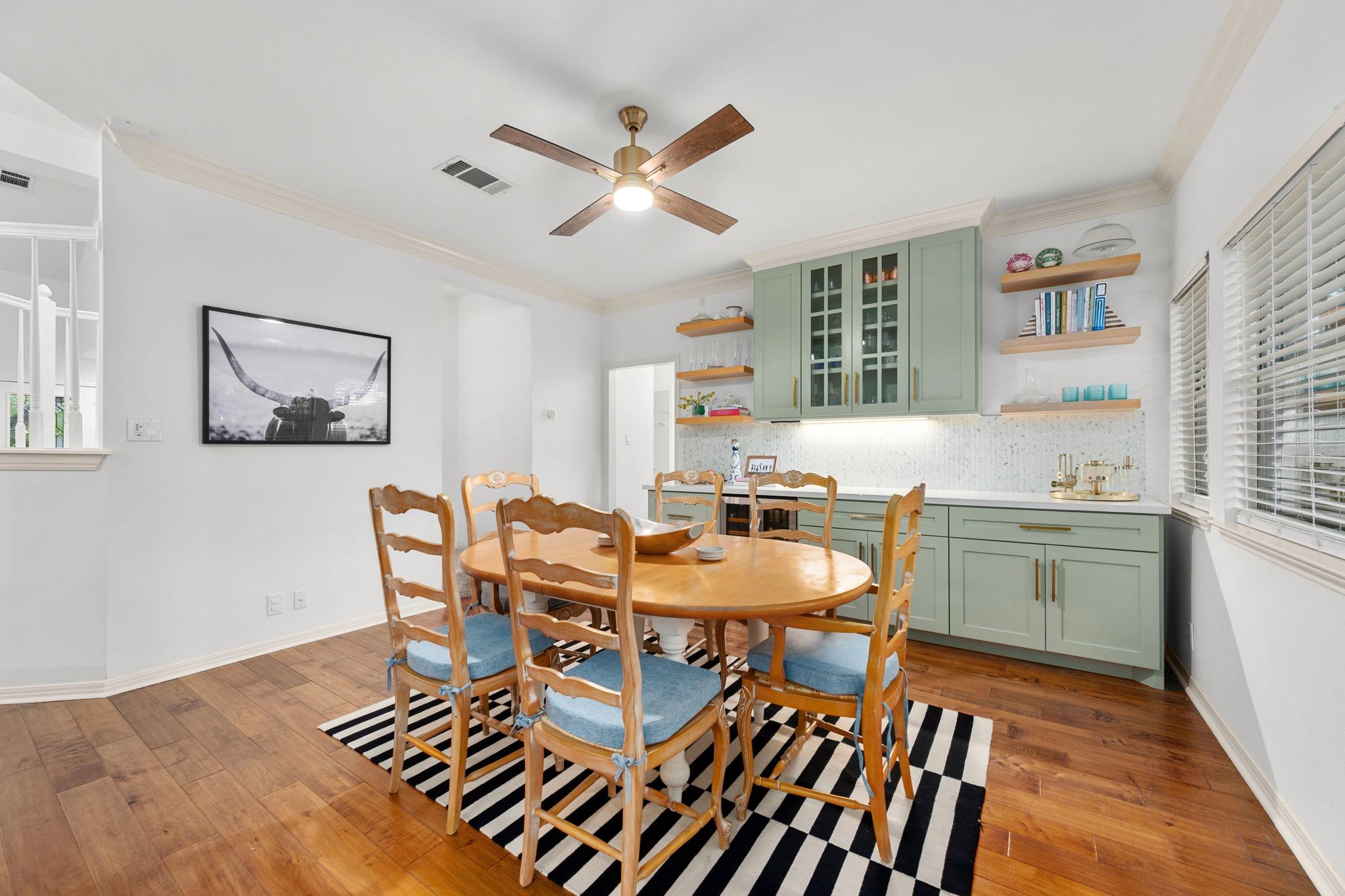 4802 Alta Loma DR
