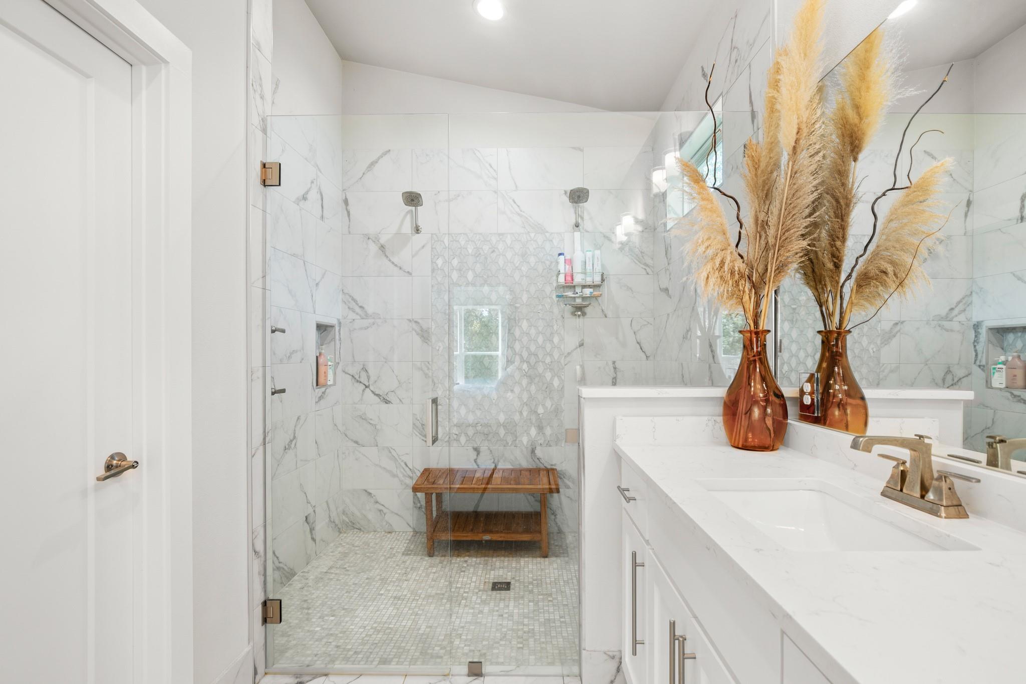 307 Bedford DR