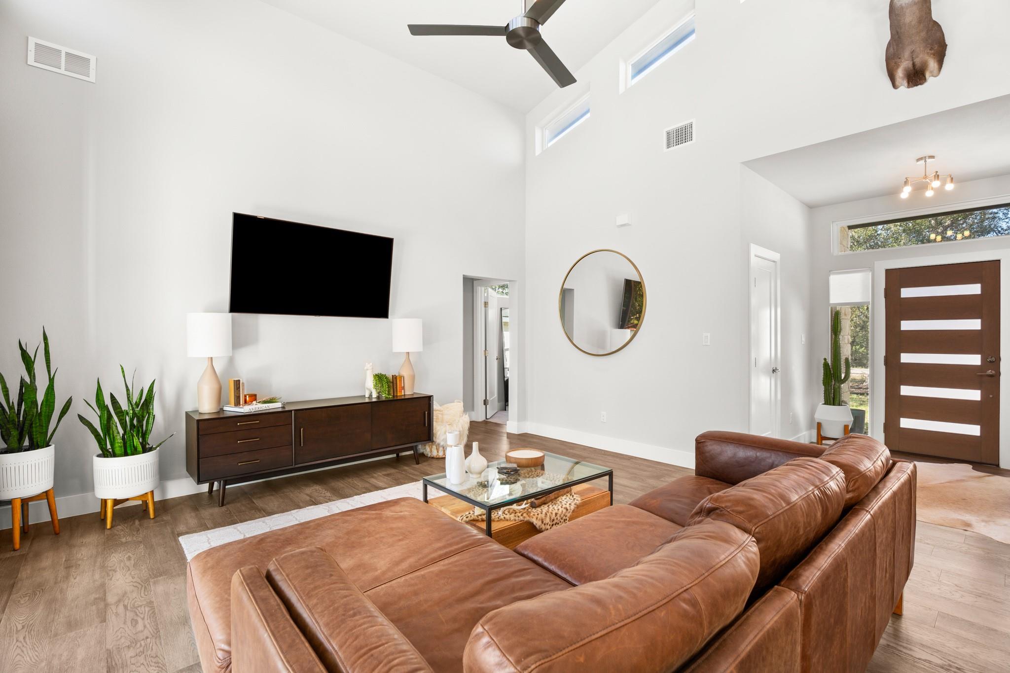 307 Bedford DR