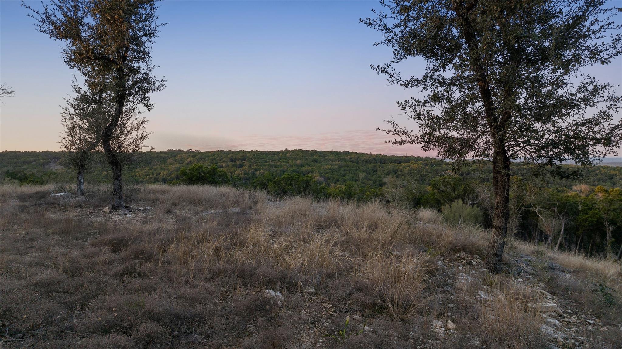 5946 Grotto Creek CT