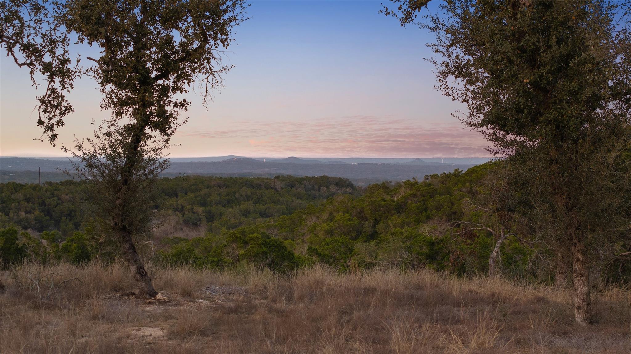 5946 Grotto Creek CT