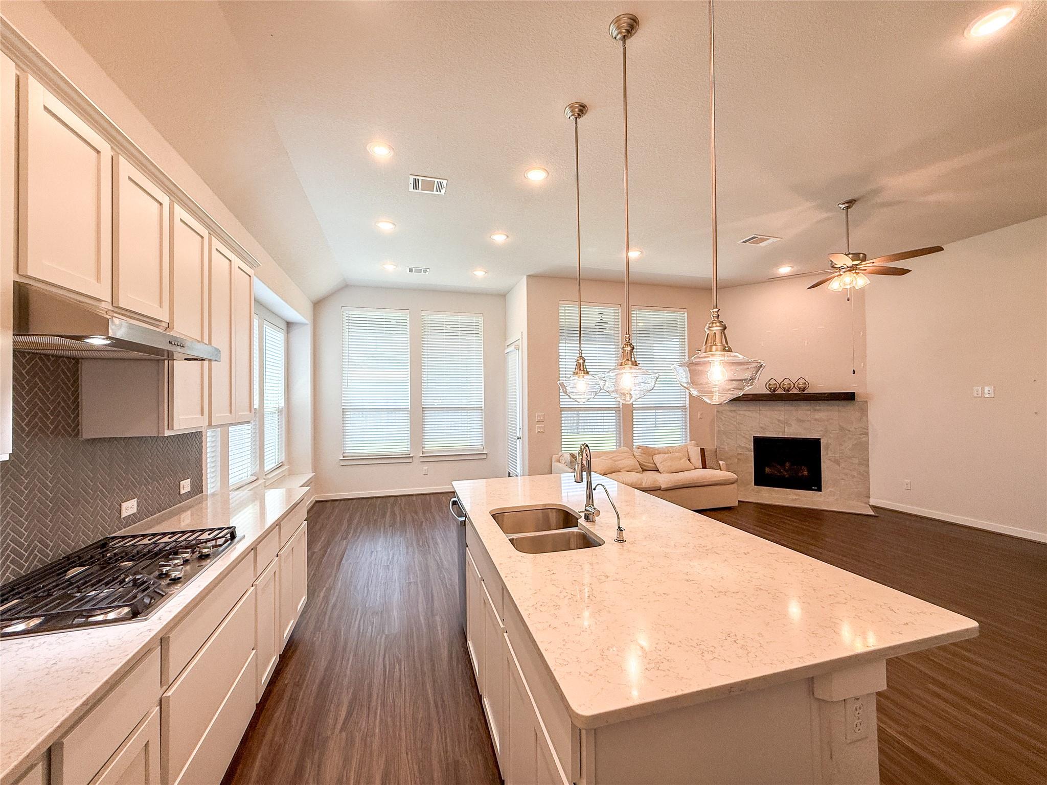 249 Heartleaf RD