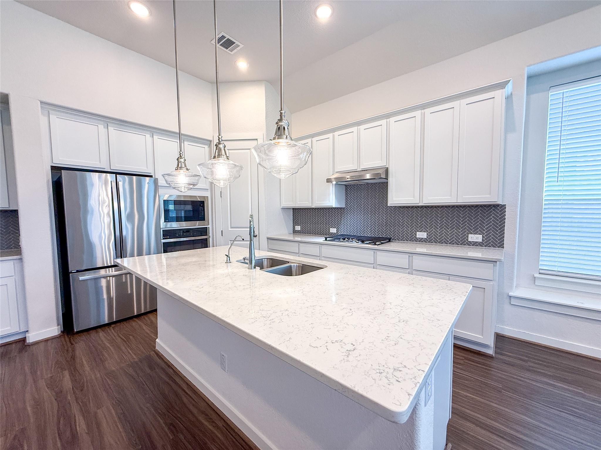 249 Heartleaf RD