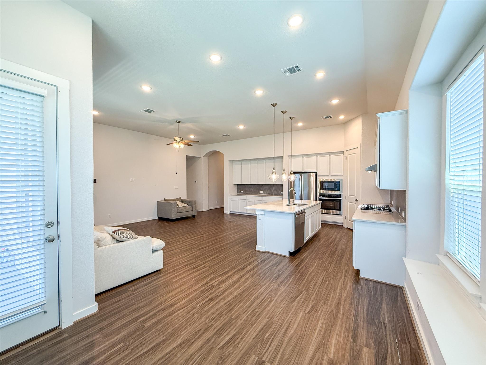 249 Heartleaf RD