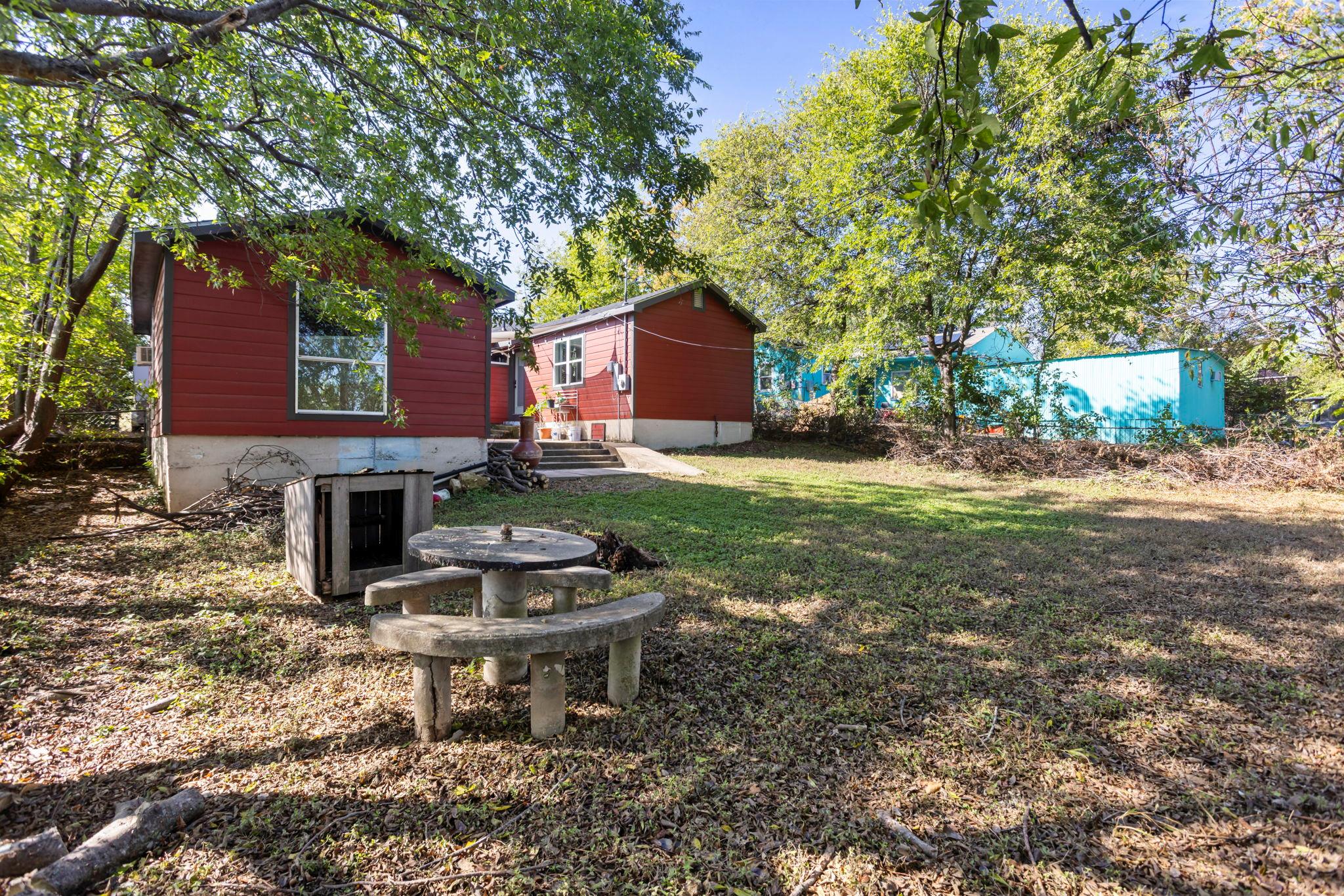 303 W Avenue I Ave, Belton